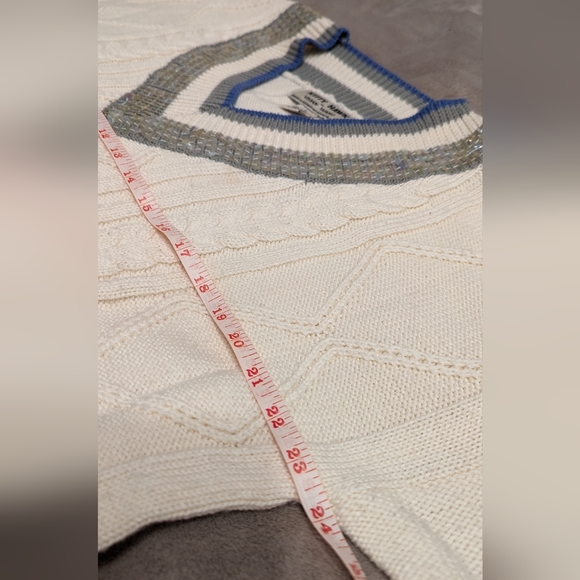 Sequin Kitty Hawk by Vivian Wang beige wool knit v-neck sweater L - Picture 7 of 10